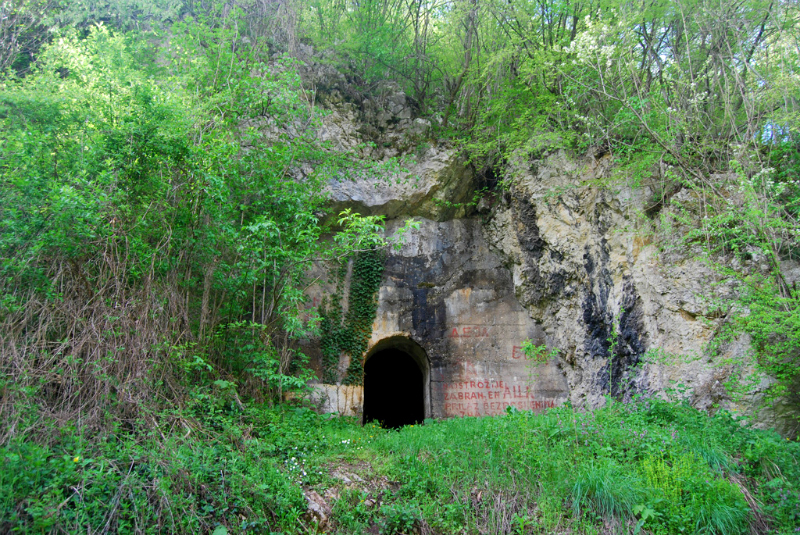 Underground tunnels Gornjak gorge